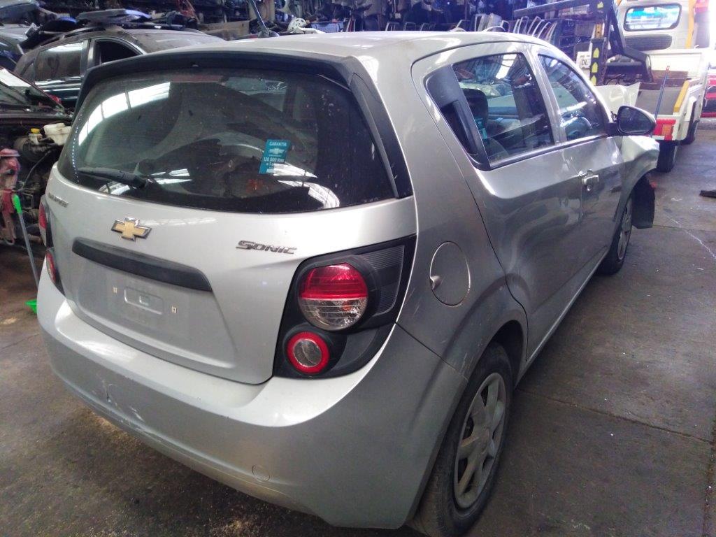  Chevrolet SONIC 2012    EN DESARME